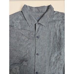 Tommy Bahama Men's XXL Blue Gray Floral Hawaiian 100% Silk Button Up‎ Camp Shirt
